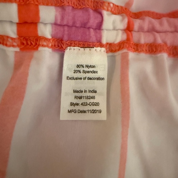 “CABANA LIFE” Coral Geo Rash Guard Cover Up - Picture 14 of 14